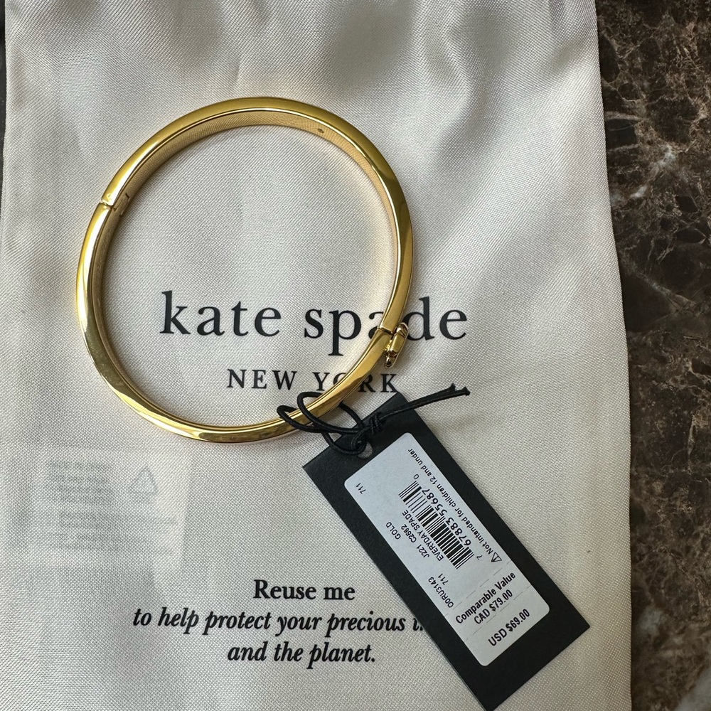Kate Spade Everyday Spade Thin Metal Bracelet (Gold)